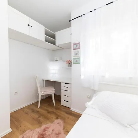 Apartment Fani