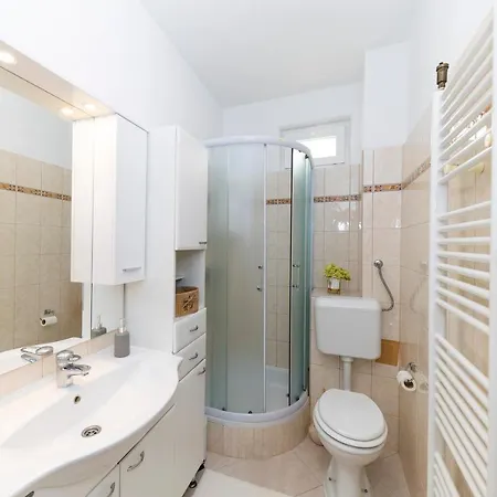 Fani Apartment